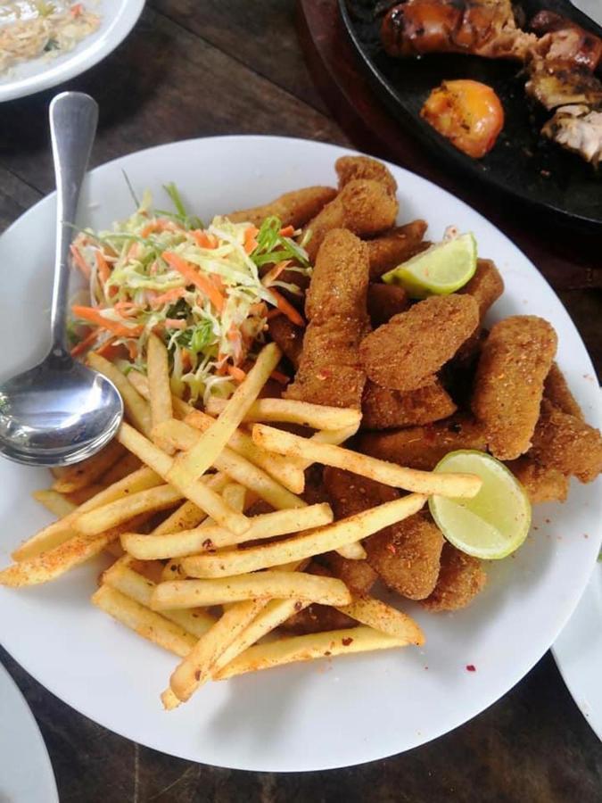 Freedom Inn เนกอมโบ ภายนอก รูปภาพ